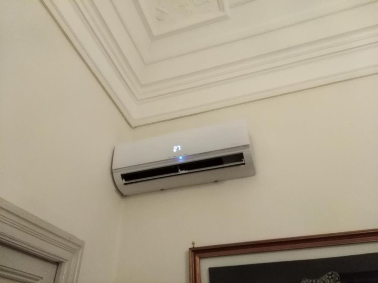 L'Oasi Di Sofia Appartamento Turistico Etnea Cavour Bellini Catânia Exterior foto